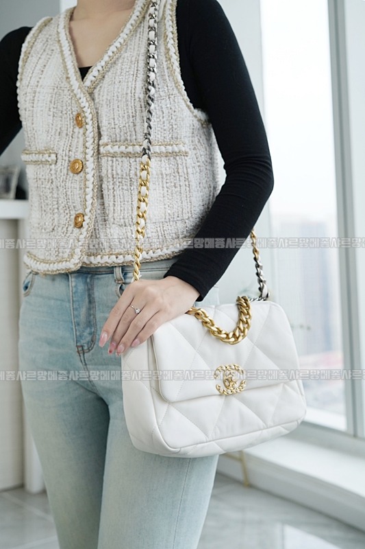 샤넬19핸드백스몰 20260204-153905-003루.jpg