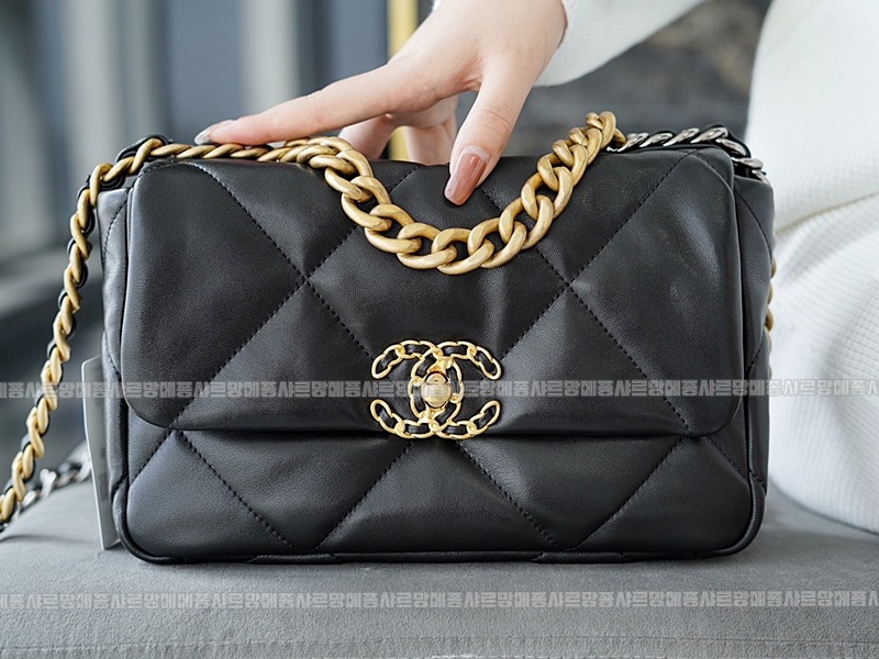 샤넬19핸드백스몰 20260204-154528-011루.jpg