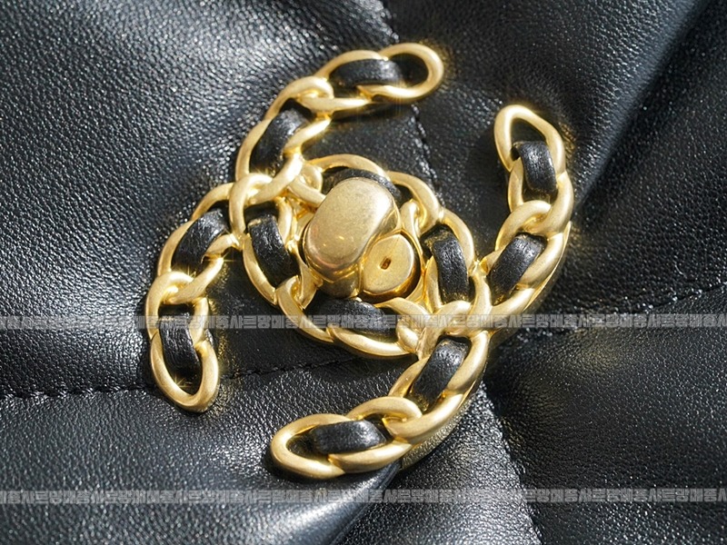 샤넬19핸드백스몰 20260204-154529-019루.jpg