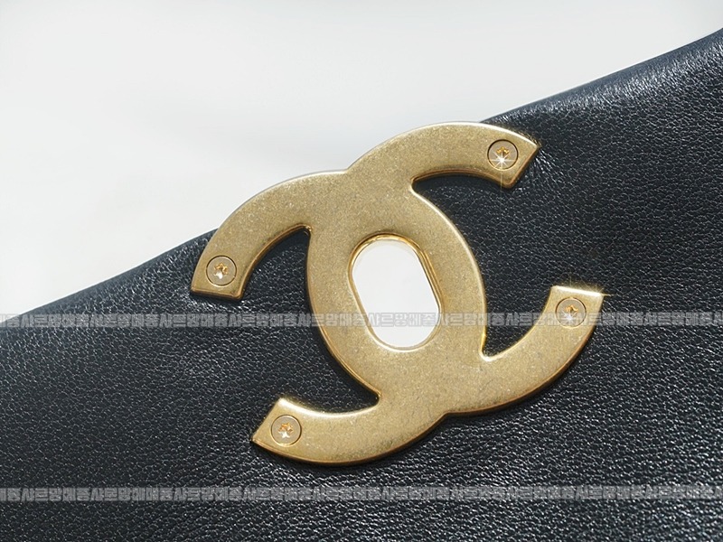 샤넬19핸드백스몰 20260204-154529-024루.jpg