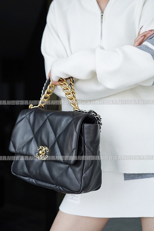 샤넬19핸드백미디움 20260204-155136-007루.jpg