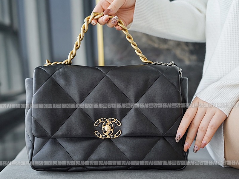 샤넬19핸드백미디움 20260204-155136-009루.jpg