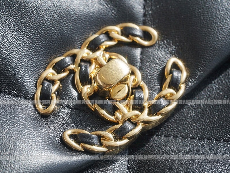 샤넬19핸드백미디움 20260204-155138-019루.jpg