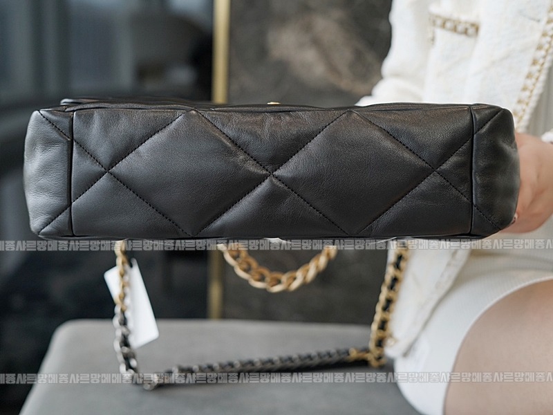 샤넬19핸드백라지 20260204-160457-003루.jpg