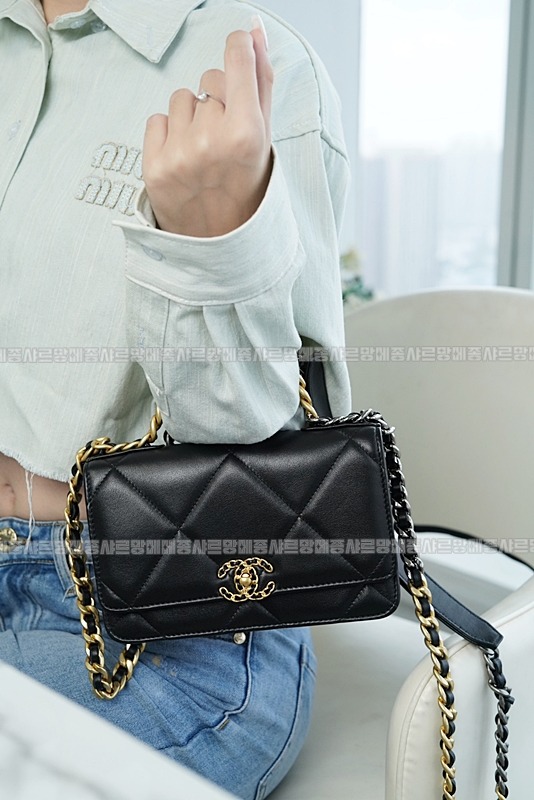 샤넬19백WOC크로스백 20260204-162158-002루.jpg