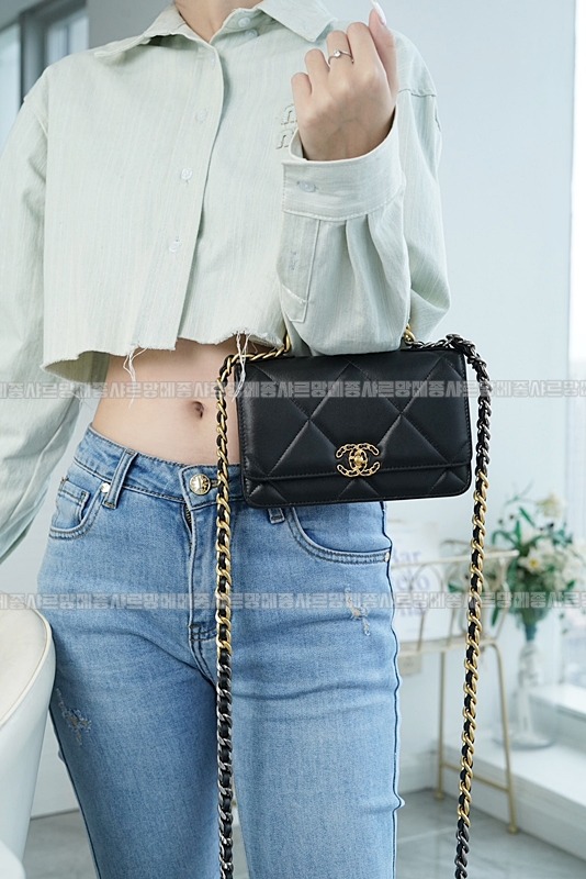 샤넬19백WOC크로스백 20260204-162158-006루.jpg