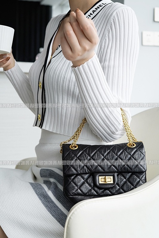 샤넬빈티지2.55뉴미니 20260204-163959-008루.jpg