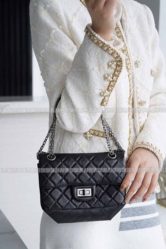 샤넬빈티지2.55뉴미니 20260204-164519-005루.jpg