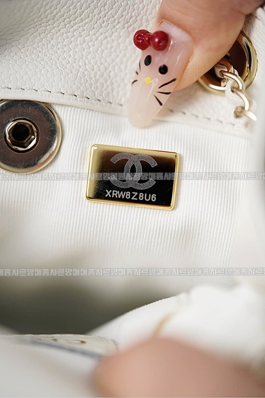 샤넬23P듀마백팩화이트 20260205-133238-038루.jpg