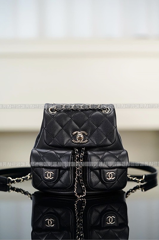 샤넬23P듀마백팩화이트 20260205-134535-010루.jpg