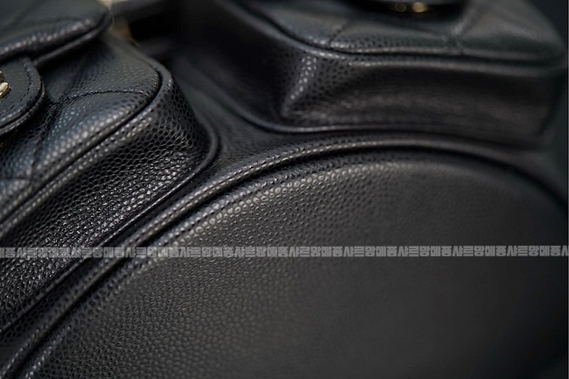 샤넬23P듀마백팩화이트 20260205-134538-030루.jpg