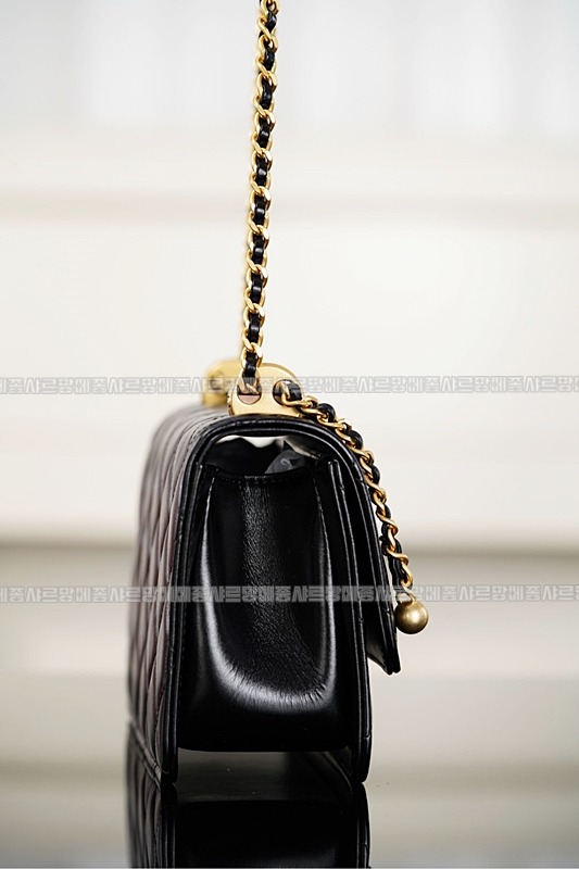 샤넬25S미니플랩백금장 20260205-143755-016루.jpg