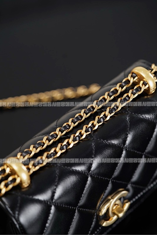 샤넬25S미니플랩백금장 20260205-143756-024루.jpg