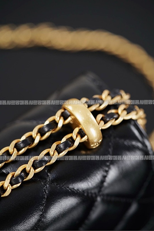 샤넬25S미니플랩백금장 20260205-143757-026루.jpg