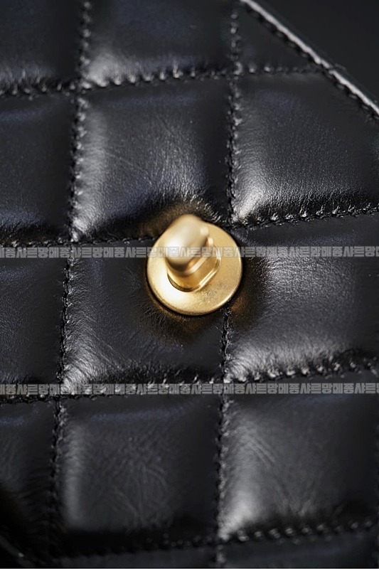 샤넬25S미니플랩백금장 20260205-143757-027루.jpg