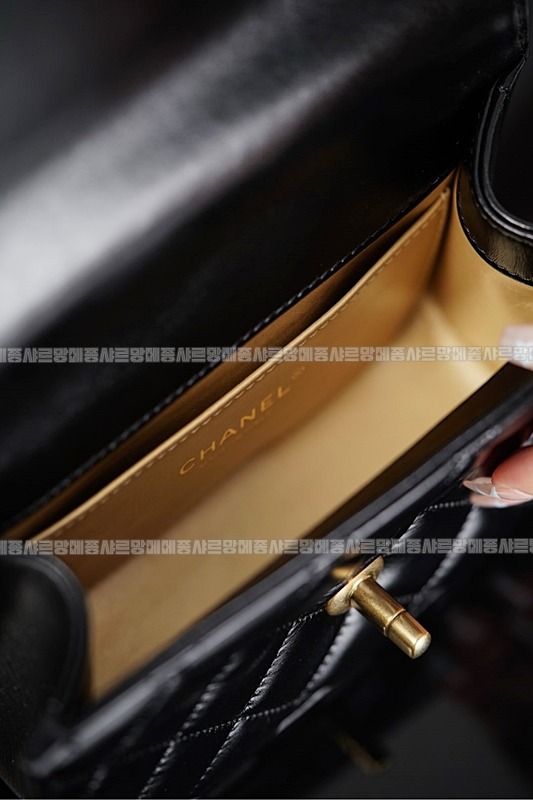 샤넬25S미니플랩백금장 20260205-143757-028루.jpg