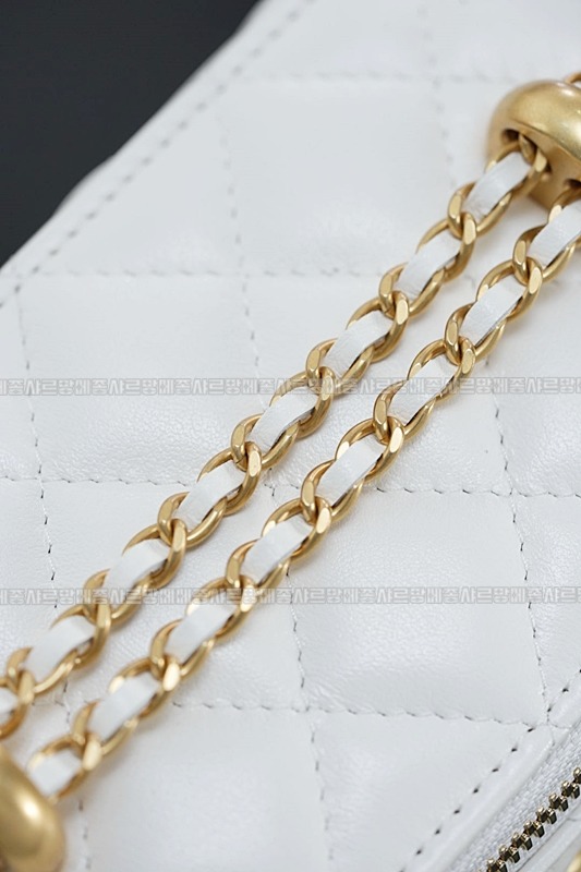 샤넬25S베니티스몰체인 wsxc1770303345623_4루.jpg