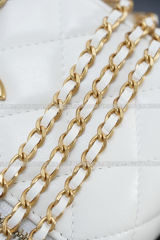 샤넬25S베니티스몰체인 wsxc1770303345681_5루.jpg