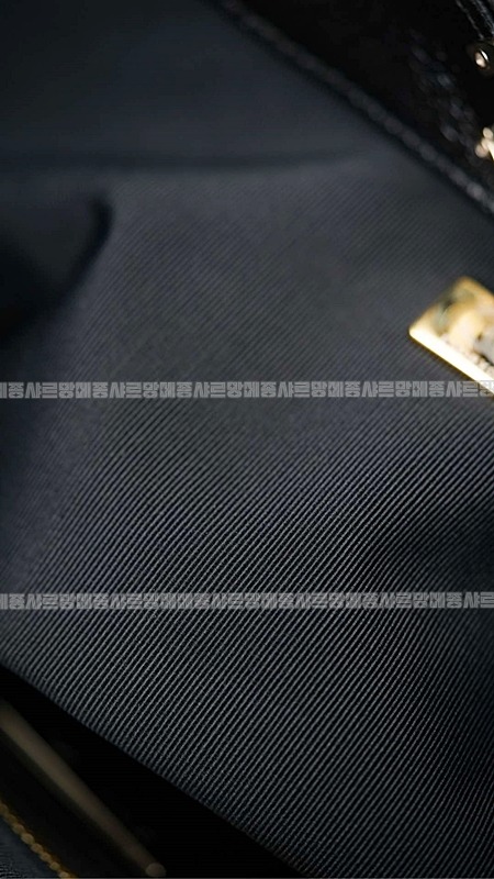 샤넬31스몰쇼핑백 wsxc1770307689678_4루.jpg