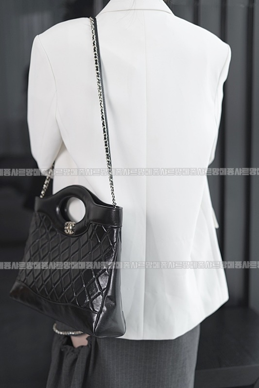 샤넬31미디움쇼핑백 wsxc1770307715313_6루.jpg