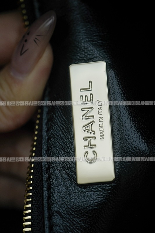 샤넬31미디움쇼핑백 wsxc1770307720998_3루.jpg