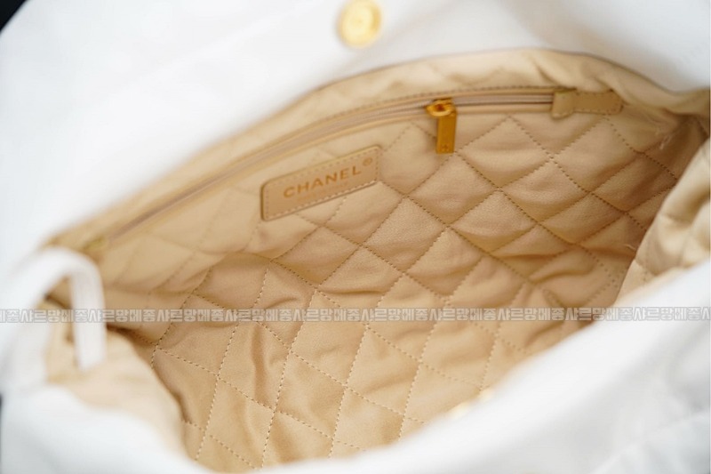 샤넬22P핸드백스몰화이트금장 wsxc1770312128662_8루.jpg