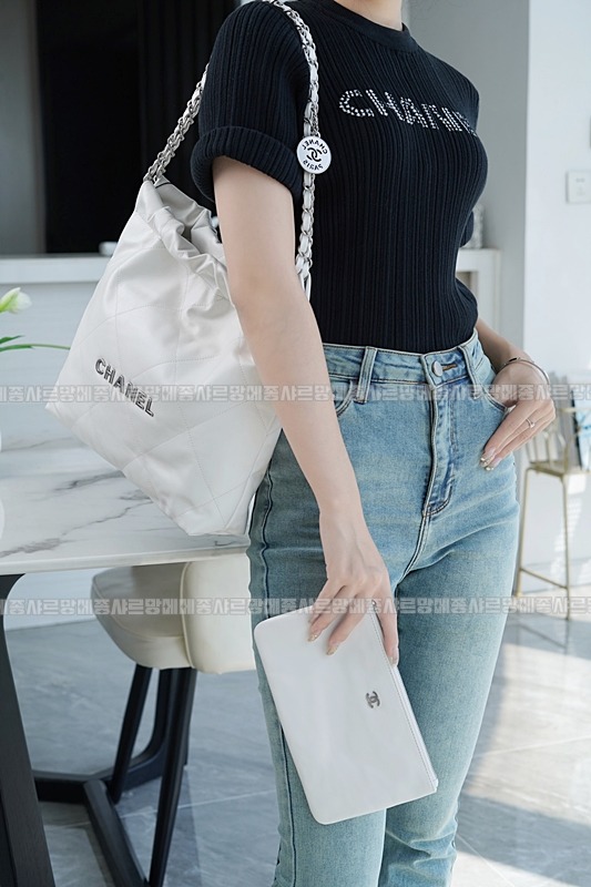 샤넬22P핸드백스몰화이트은장 20260206-093403-007루.jpg