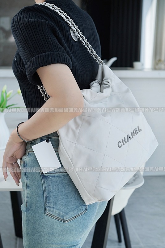 샤넬22P핸드백스몰화이트은장 20260206-093404-009루.jpg
