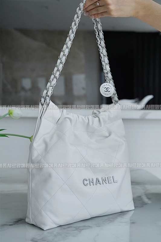 샤넬22P핸드백스몰화이트은장 20260206-093404-013루.jpg