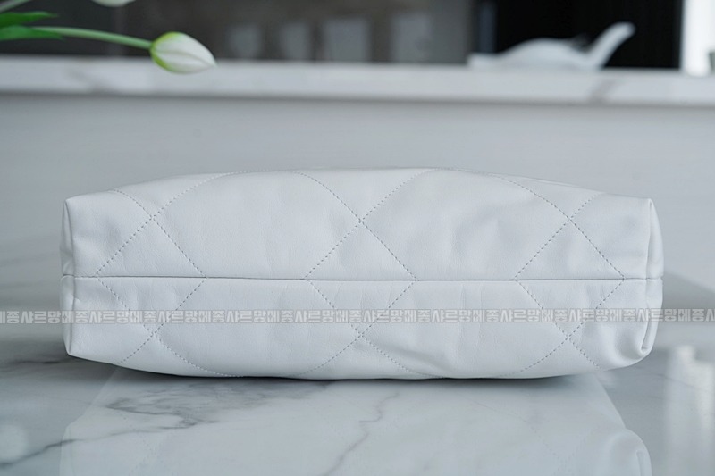 샤넬22P핸드백스몰화이트은장 20260206-093405-017루.jpg