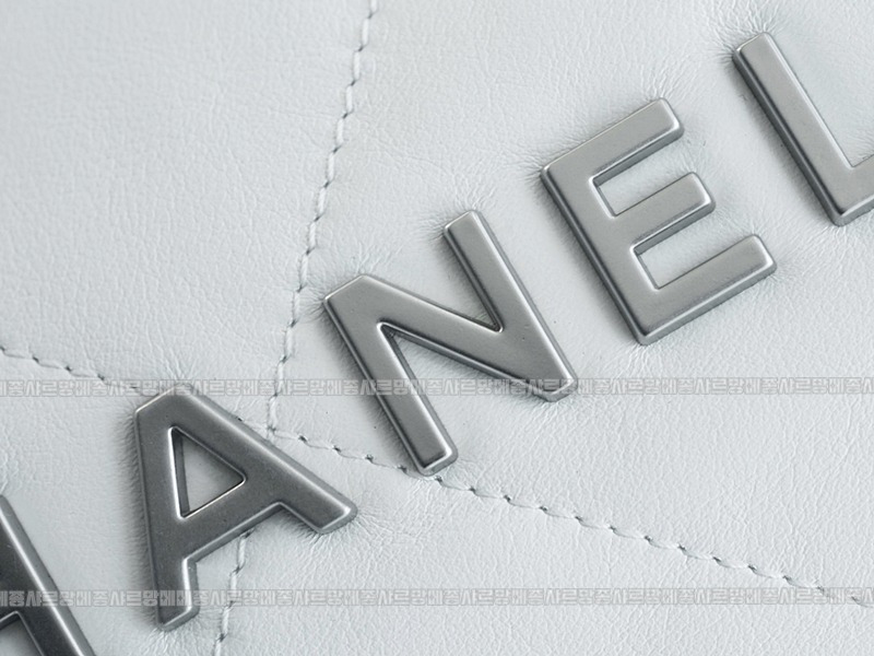 샤넬22P핸드백스몰화이트은장 20260206-093406-026루.jpg