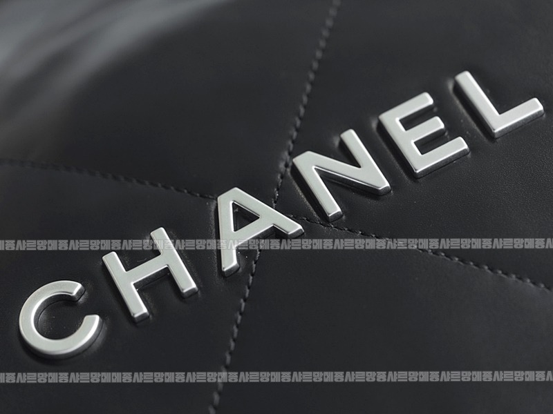 샤넬22P핸드백스몰블랙금장 20260206-095226-011루.jpg