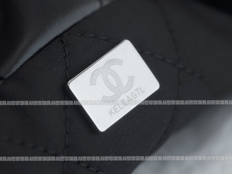 샤넬22P핸드백스몰블랙금장 20260206-095227-017루.jpg