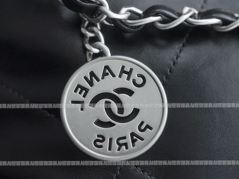 샤넬22P핸드백스몰블랙금장 20260206-095226-013루.jpg