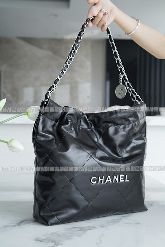 샤넬22P핸드백스몰블랙금장 20260206-095227-021루.jpg