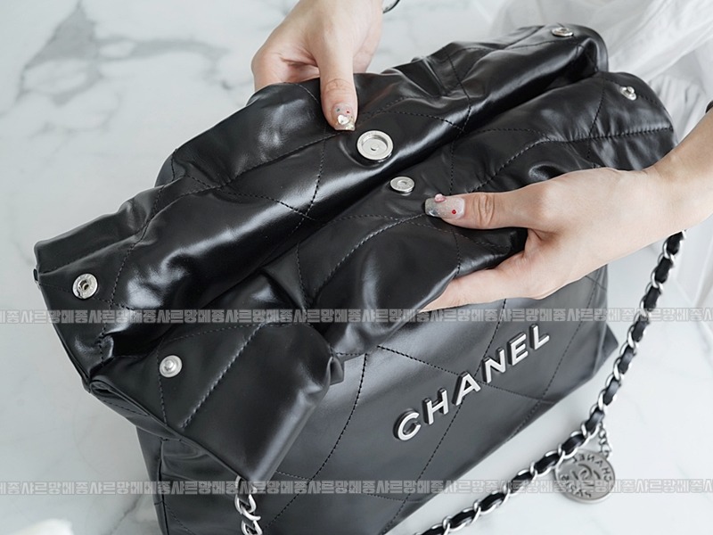 샤넬22P핸드백스몰블랙금장 20260206-095228-025루.jpg