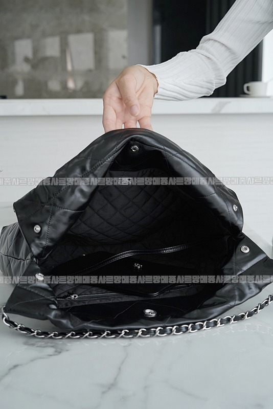 샤넬22P핸드백미디움블랙은장 20260206-095811-016루.jpg