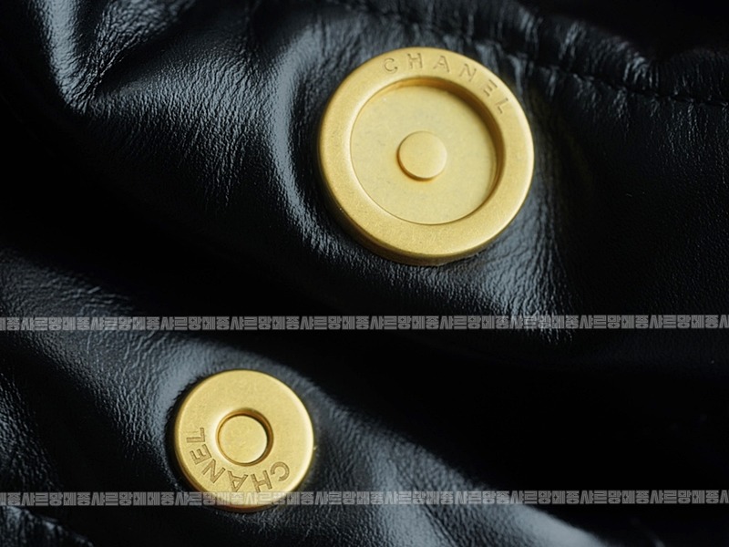 샤넬22P핸드백미디움블랙금장 20260206-100314-021루.jpg