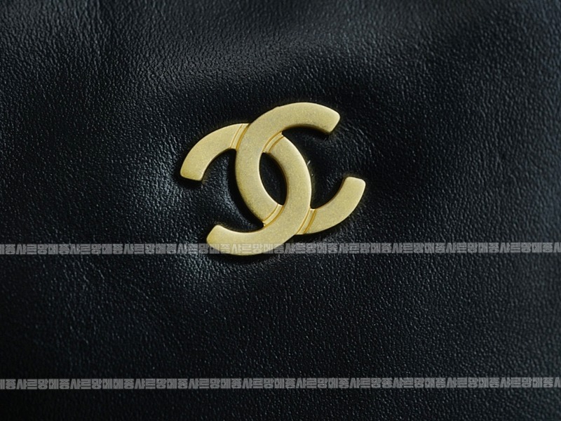 샤넬22P핸드백미디움블랙금장 20260206-100314-022루.jpg