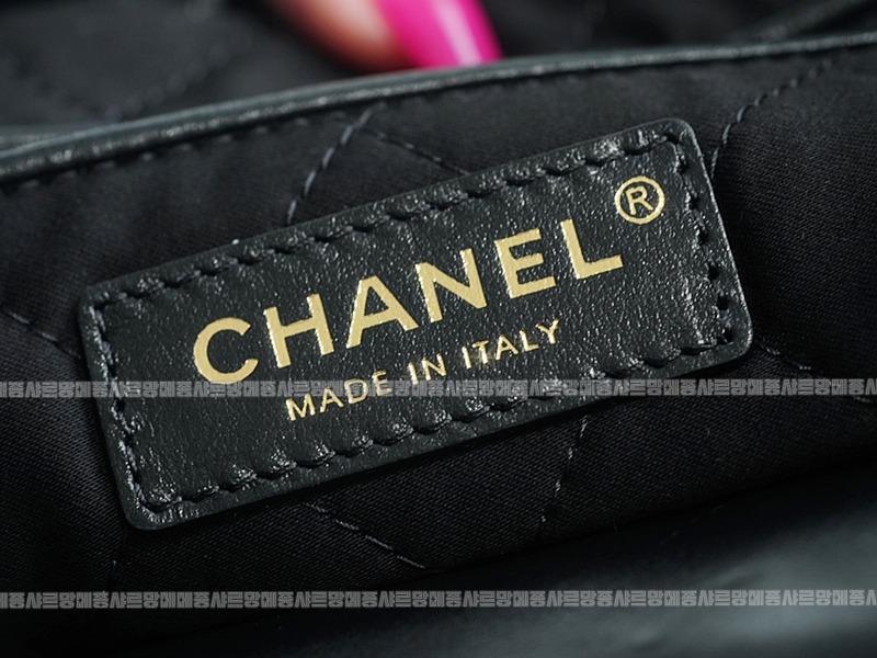 샤넬22P핸드백미디움블랙금장 20260206-100314-023루.jpg