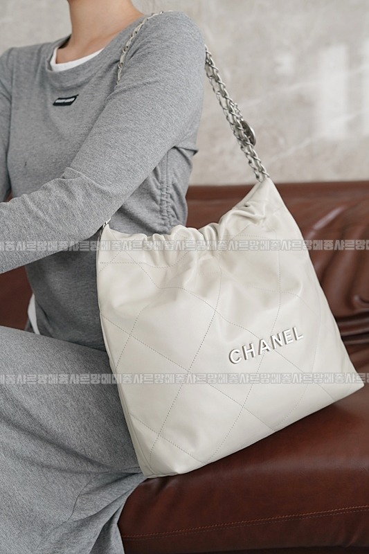 샤넬22핸드백스몰블랙은장 20260206-101504-001루.jpg