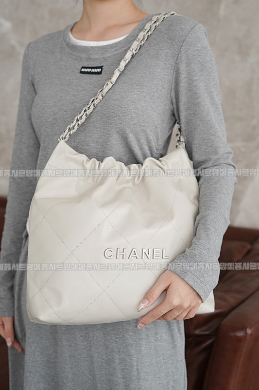 샤넬22핸드백스몰블랙은장 20260206-101504-006루.jpg