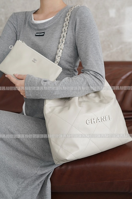 샤넬22핸드백스몰블랙은장 20260206-101505-009루.jpg