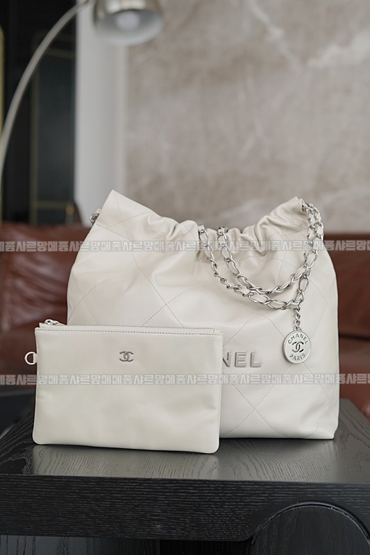 샤넬22핸드백스몰블랙은장 20260206-101505-010루.jpg