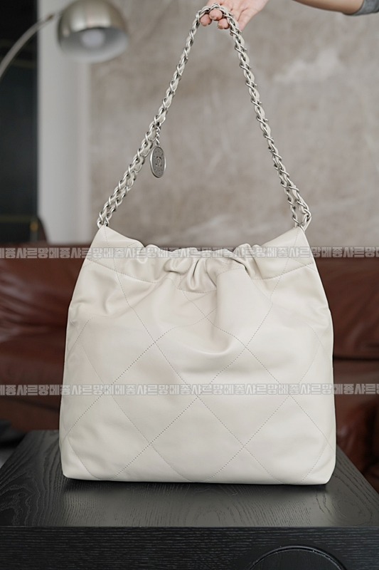 샤넬22핸드백스몰블랙은장 20260206-101505-013루.jpg