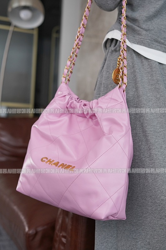 샤넬22핸드백미디움핑크 20260206-103050-009루.jpg