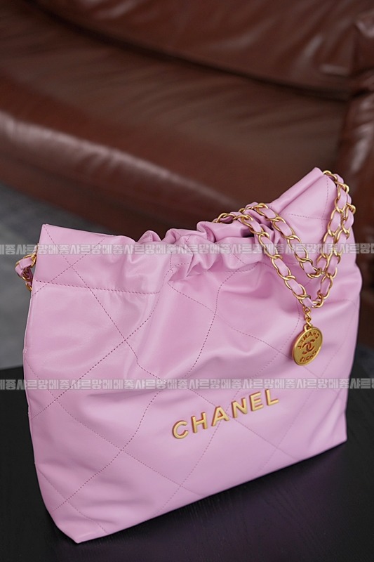샤넬22핸드백미디움핑크 20260206-103050-014루.jpg