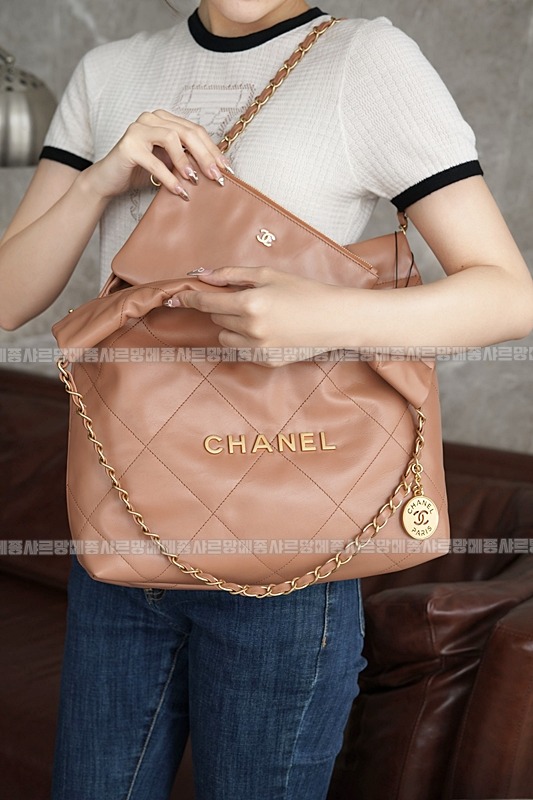 샤넬22핸드백미디움카라멜 20260206-103805-006루.jpg