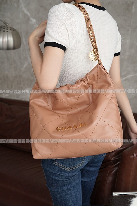 샤넬22핸드백미디움카라멜 20260206-103804-004루.jpg