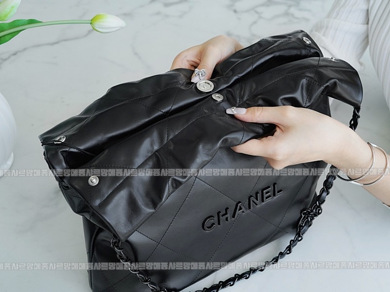 샤넬22핸드백스몰블랙금장 20260206-105430-012루.jpg